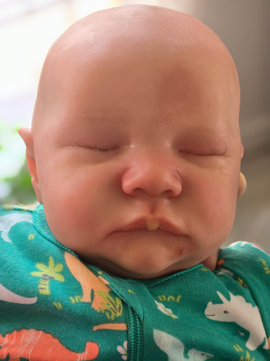 A CHEERY HELLO CUSTOM ART DOLLS — photo 4