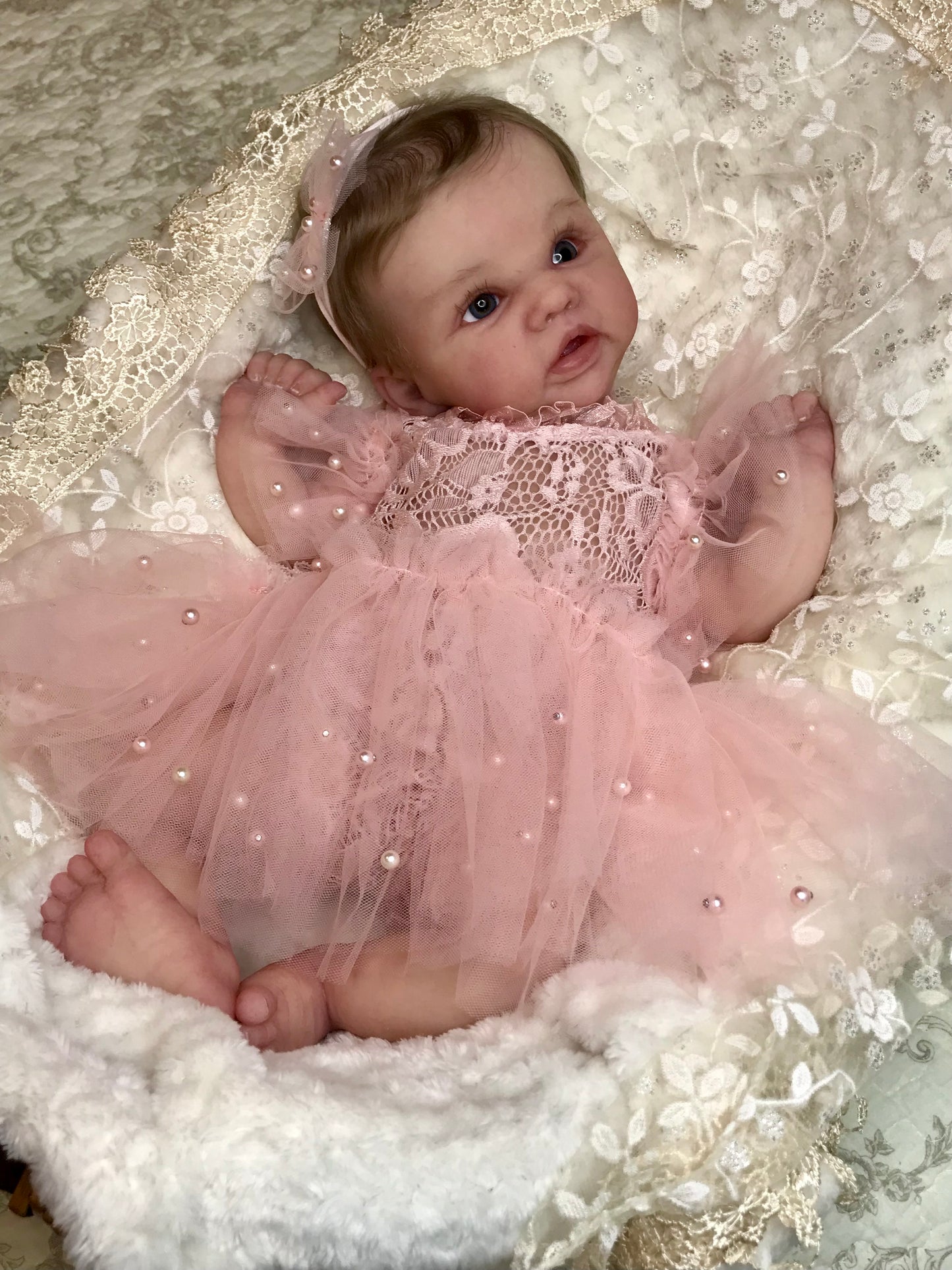 CUDDLY REBORNS AND SILICONES