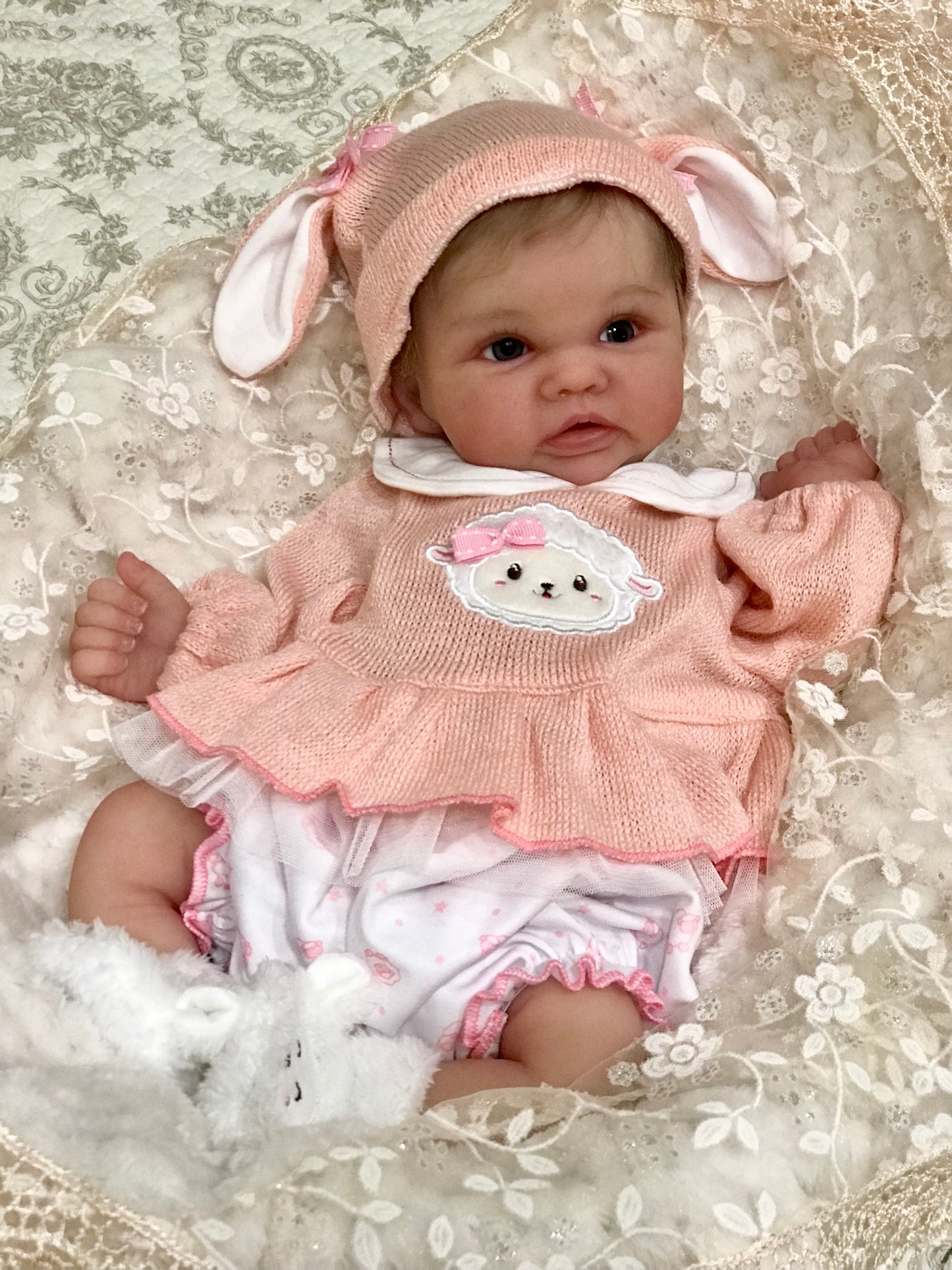 CUDDLY REBORNS AND SILICONES
