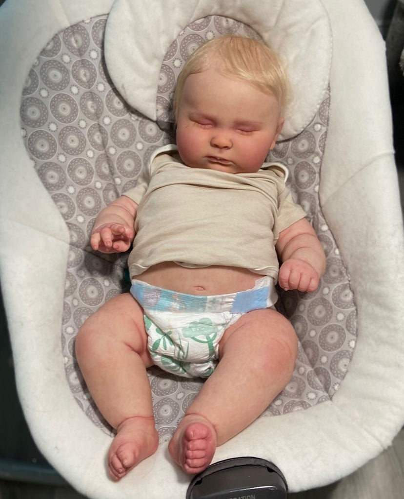 HANNAH'S LITTLE HATCHLINGS