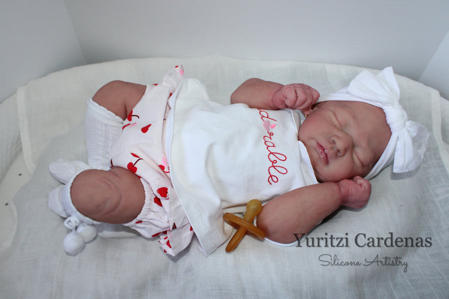 Yuritzi Cardenas Silicone Artistry — photo 15