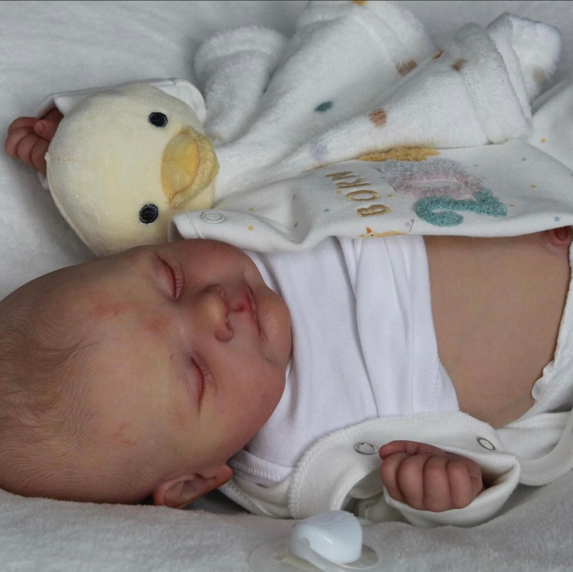 LAS HUELLITAS DE MADDI