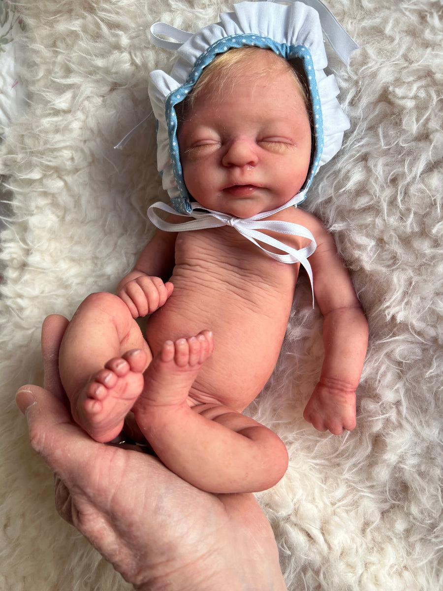 CAROLINE'S TOUCH ART DOLLS — photo 7