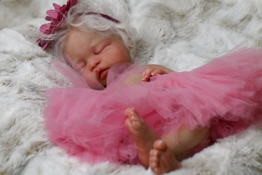 CAROLINE'S TOUCH ART DOLLS — photo 5