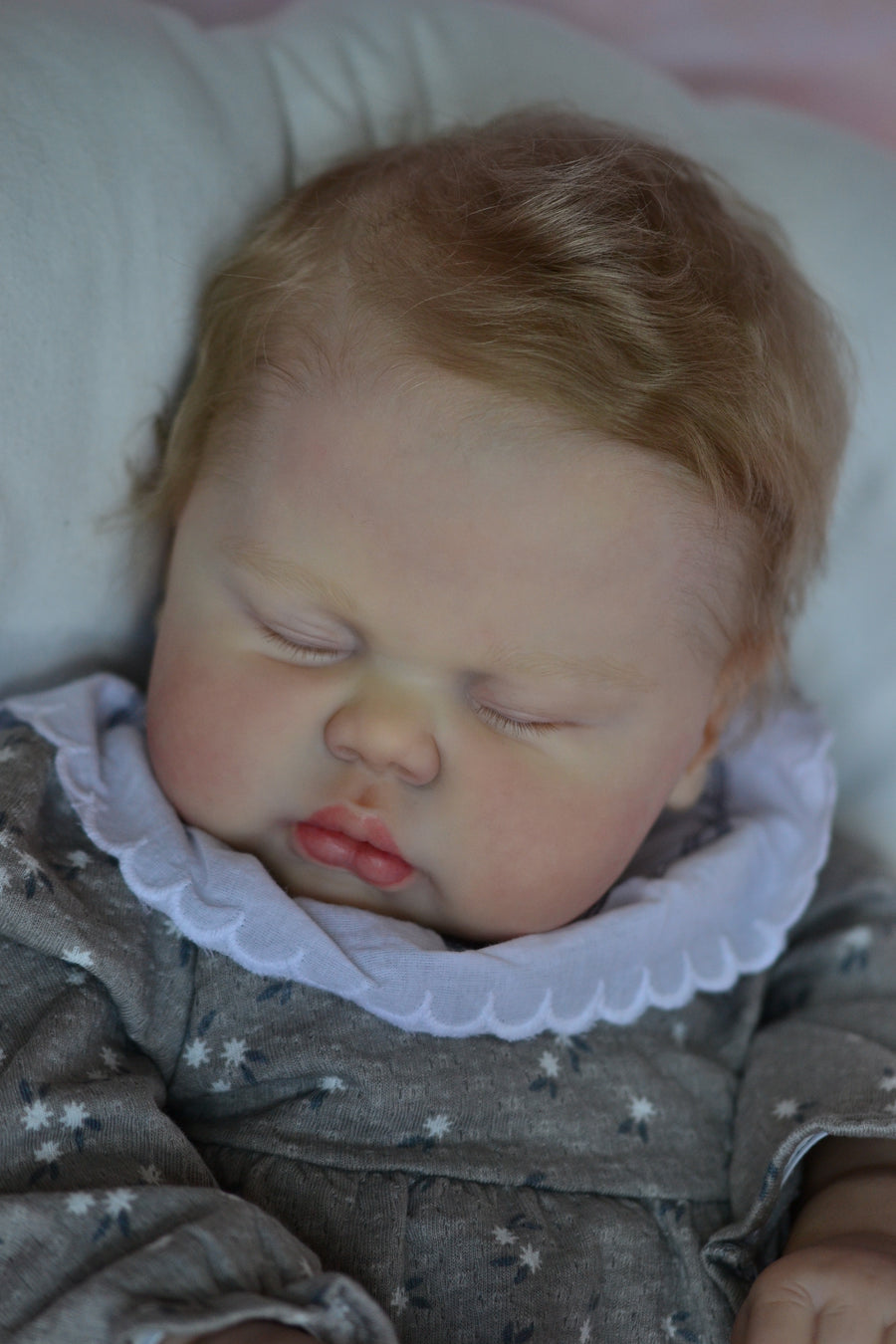 LAURIE'S SPECIAL DELIVERIES — photo 3