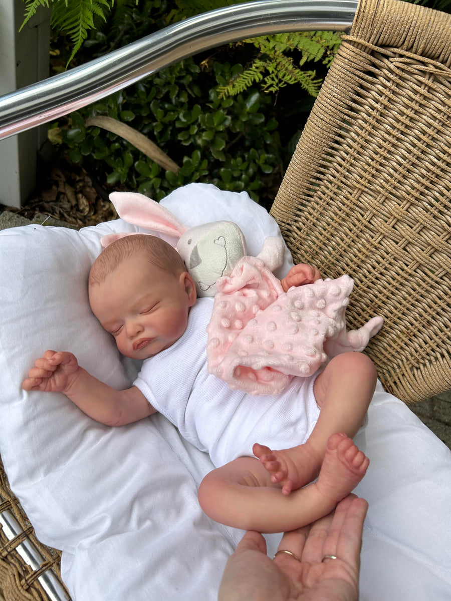 BABIES IN BLOOM — photo 6