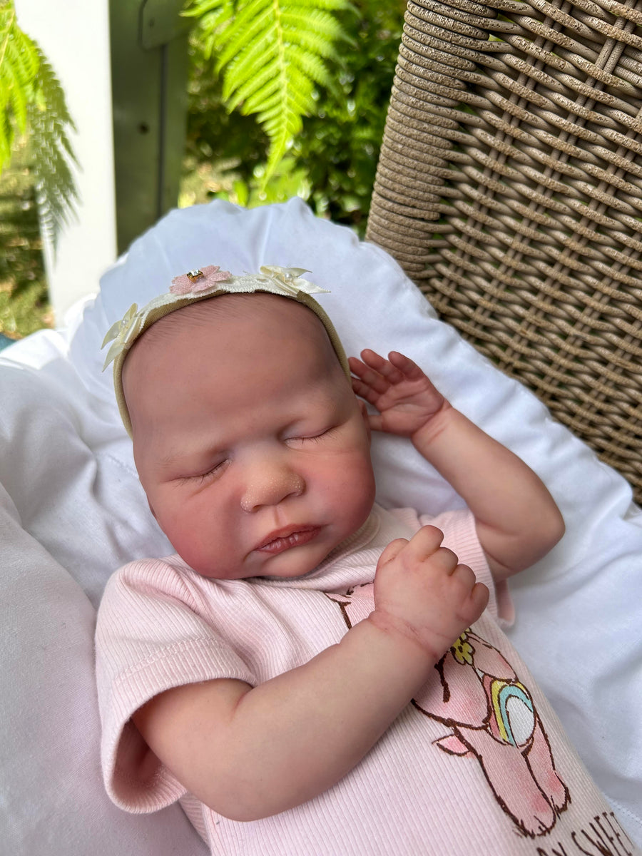 BABIES IN BLOOM — photo 3